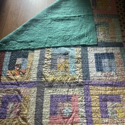 Beautiful Vintage Quilt 