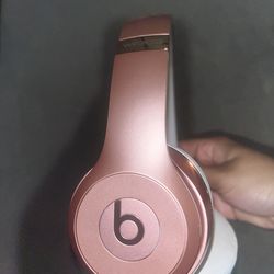 Rose Gold Beats Solo3 Wireless Headphones – Bluetooth