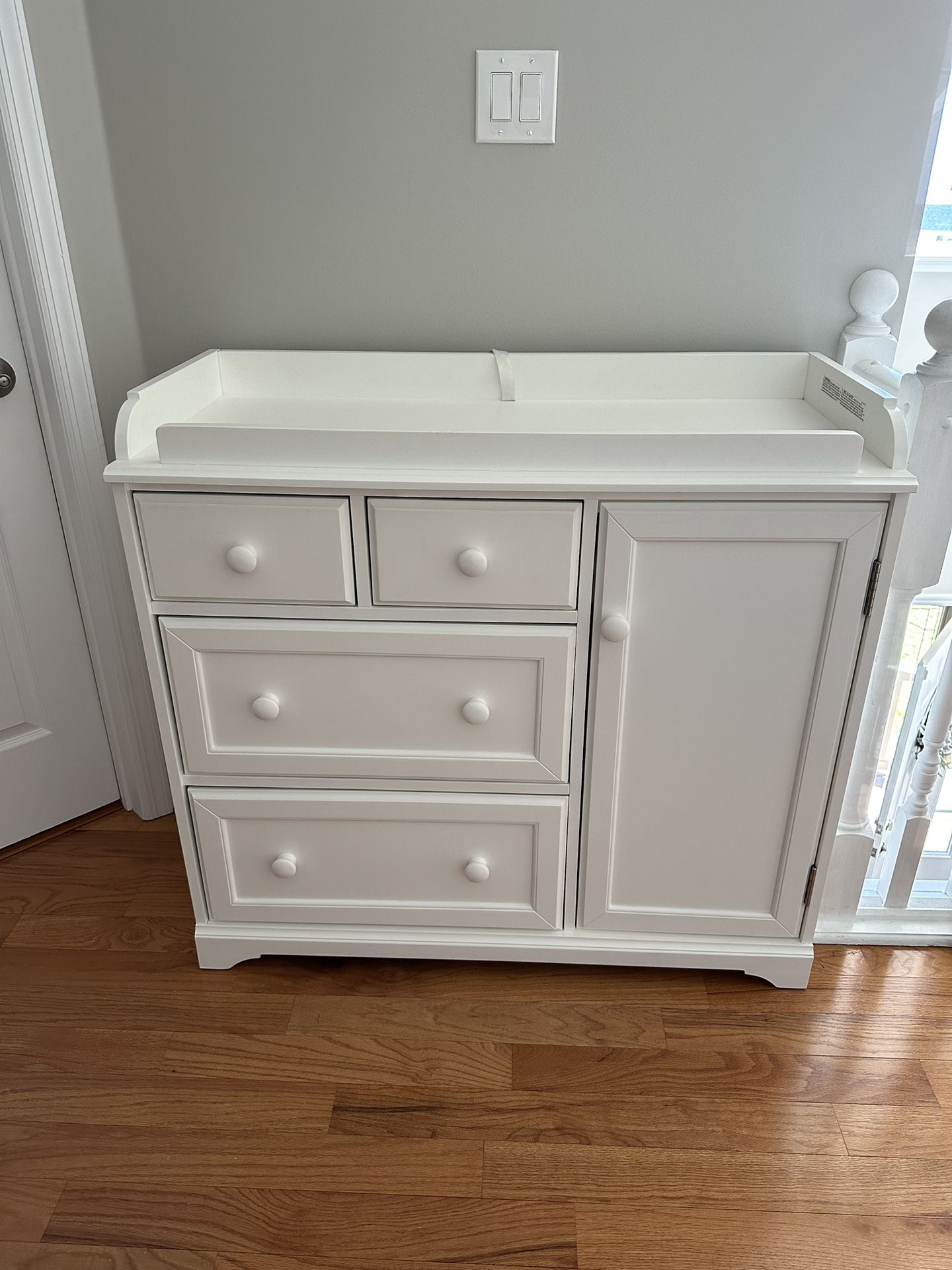 Pottery barn best sale diaper changing table