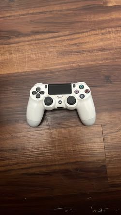 PS4 controller