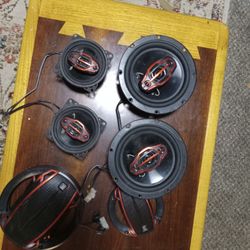 Dual Electronics 6.5" 4-Way Car SpeakersDual Electronics 4" 4-Way Car Speakers