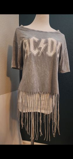 ACDC shirt in size M
