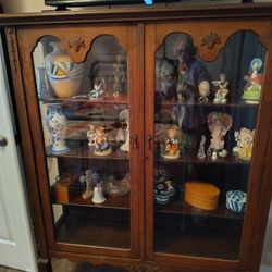 Display Cabinet 