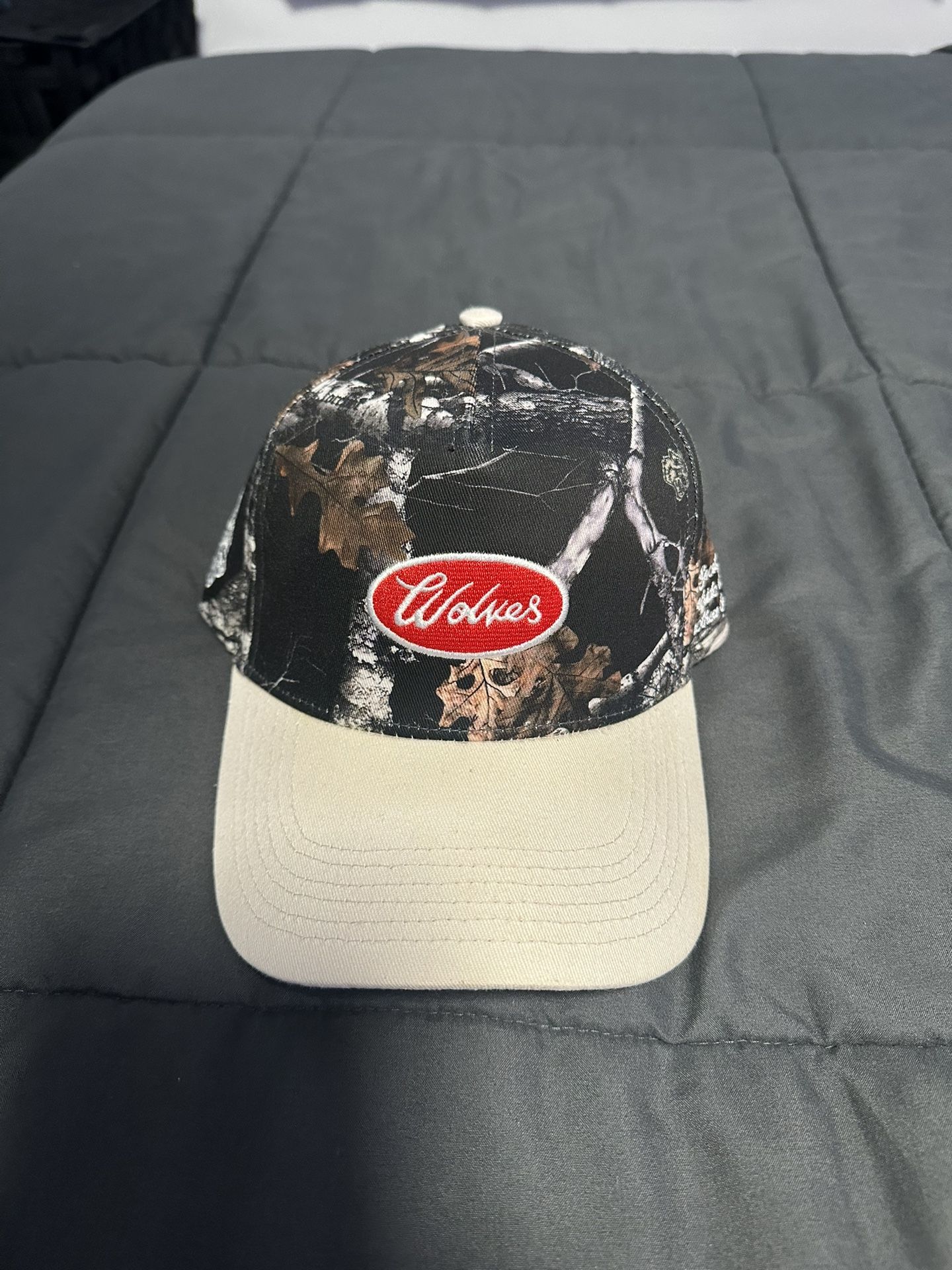 Darc Sport 5 Panel Hat Our Lane Woodland Camo / Cream