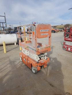 🌟 2019 Snorkel S3219E Electric Scissor Lift – 630 Hours – $4,700.51 OBO 🌟