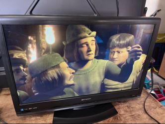 Emerson 32" LCD TV — Works Great, 3 HDMI
