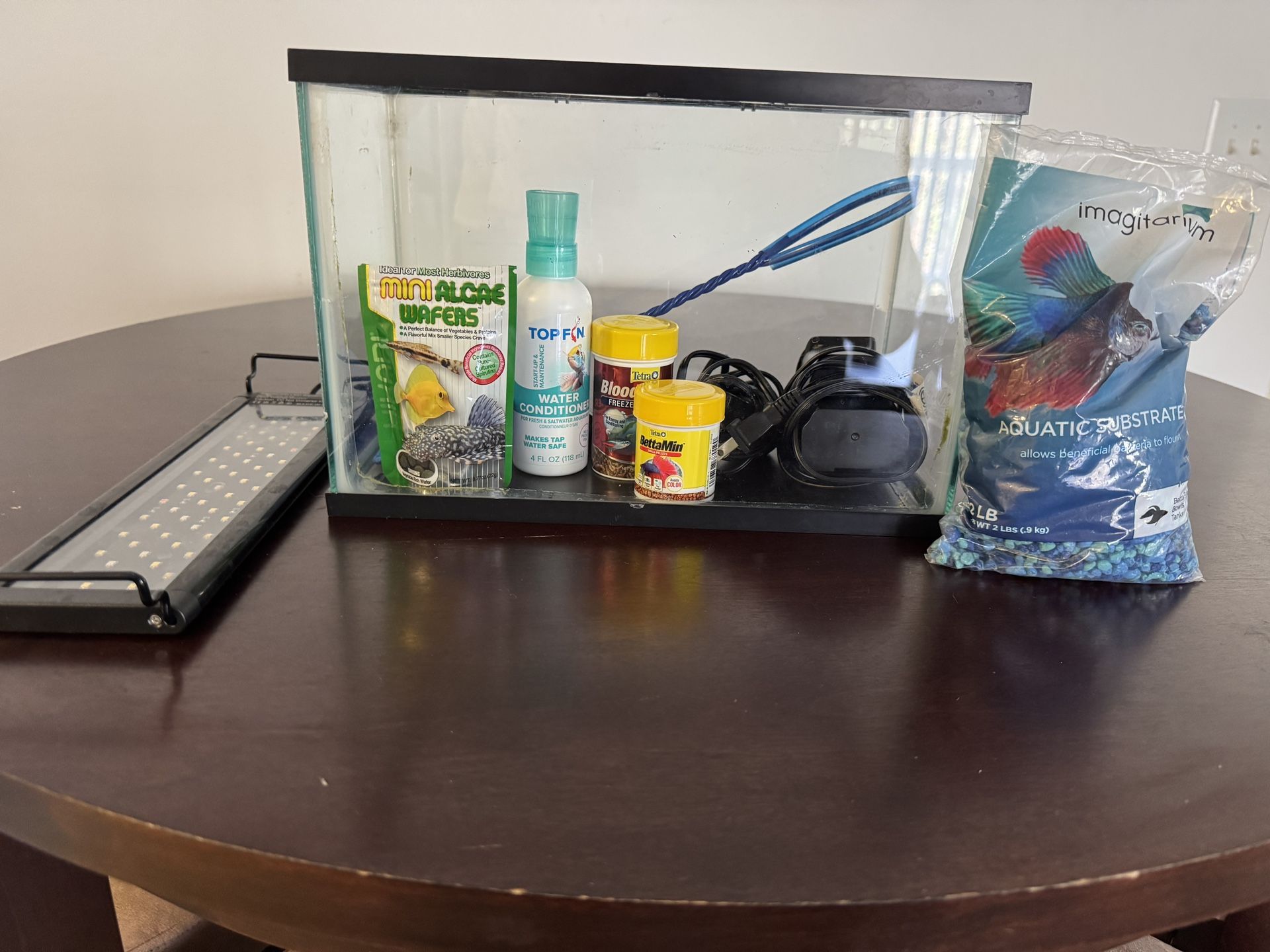 3 gallon Betta Tank + Accessories