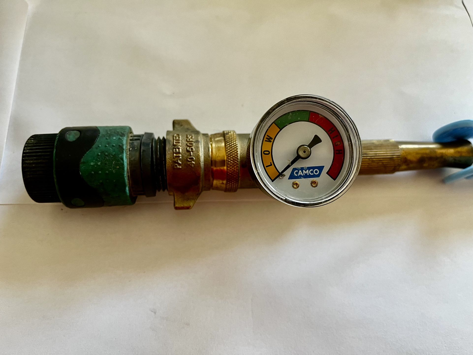 Camco brass water, pressure regulator with gauge and nozzle