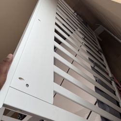 baby-crib