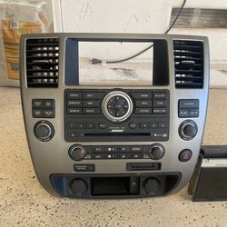 Nissan Armada Bose radio and infotainment screen