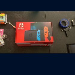 Nintendo Switch Version 1 - With Extra Nintendo Controller. Everything Included 