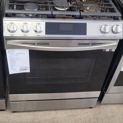 6 Cu Ft True Convection Gas Range