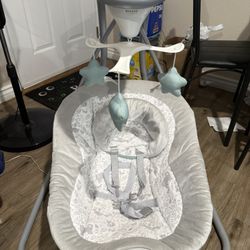Graco Baby Swing