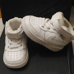 4c Air Force 1s