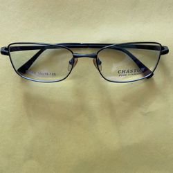 This is a titanium eyeglass frame from the CHASTON brand. 【New/Almost New】 CHASTON Pure Titanium Business Prescription Eyeglass Frame - Black - Ultra-