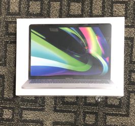 Brandnew MacBook Pro 13.”3 (Apple M1 Chip) latest model