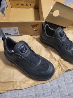 Red Wing 6352 BOA Work Shoes Size 9.5 E2