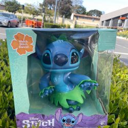 Leo Stitch Mini Figure 