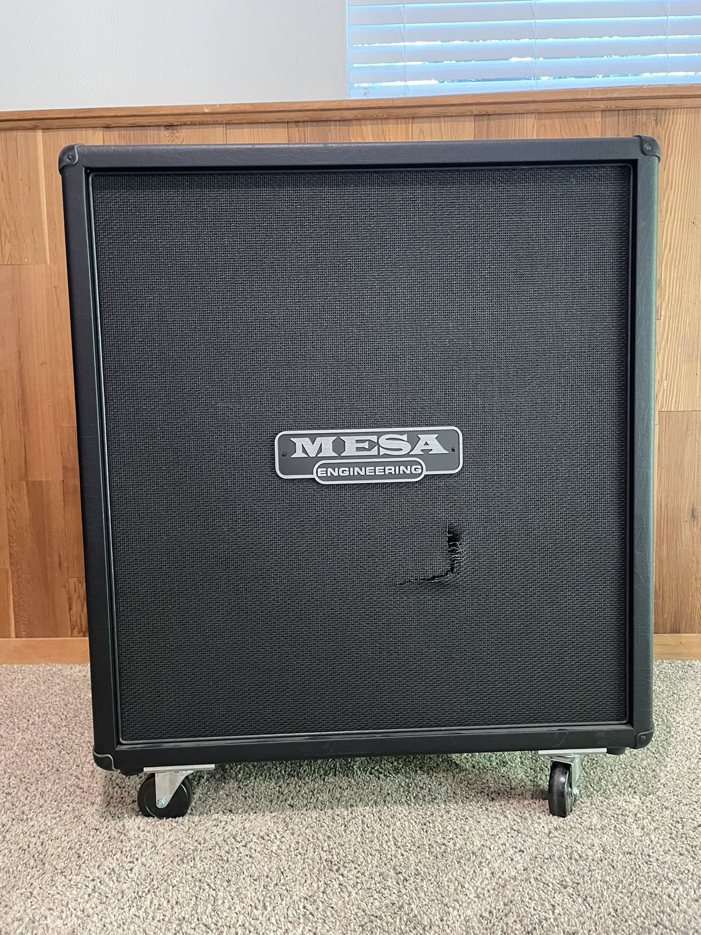 Mesa 4x12 Straight Cab w/ Celestion V30s