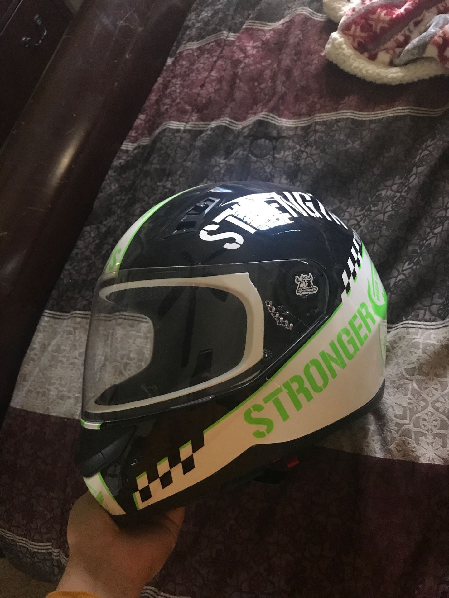 Motorcycle helmet “speed and strength” size medium