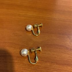 Antique Pearl earrings