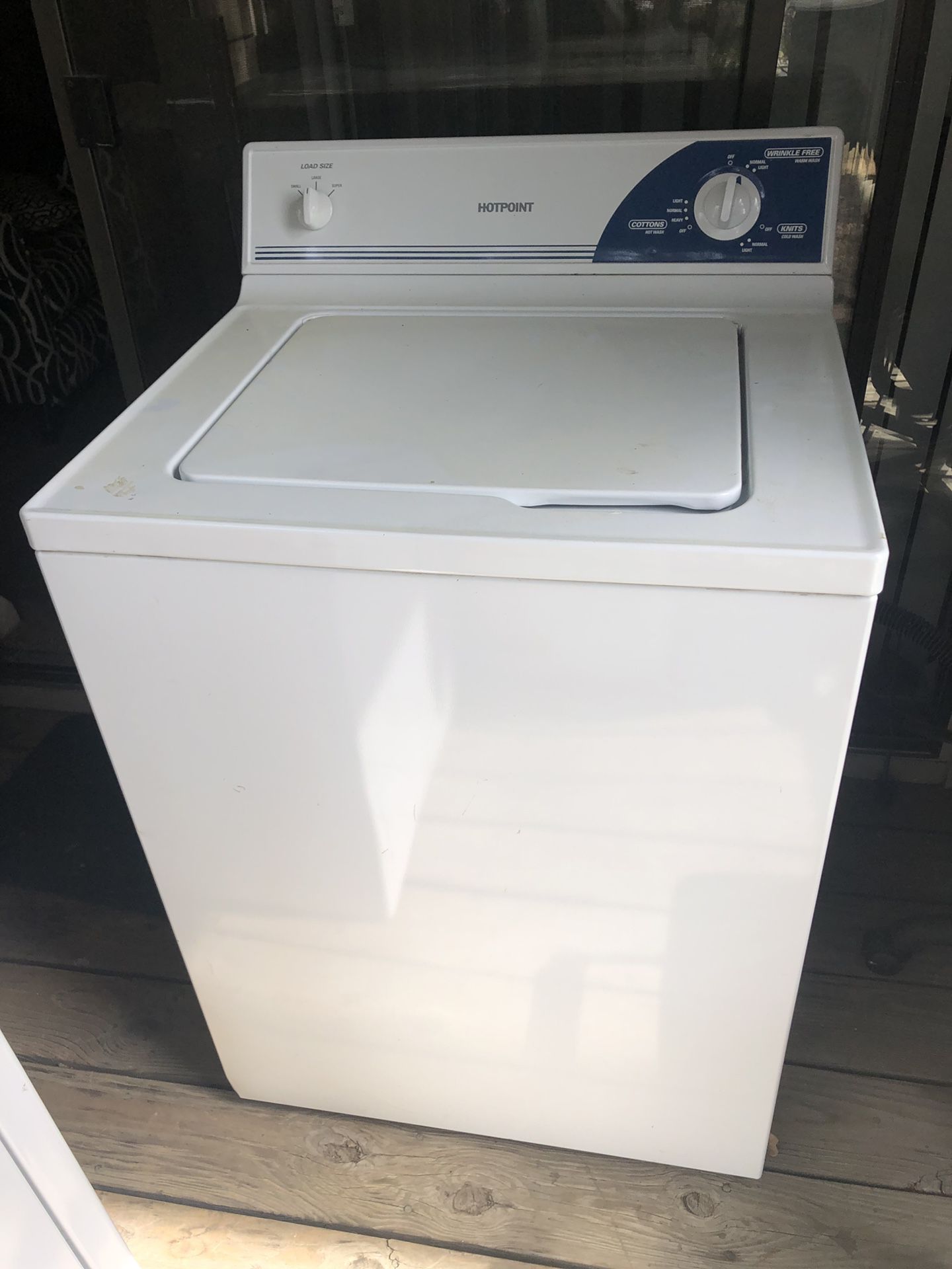 Hotpoint Washer and whirlpool dryer