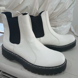 White New Boots 9/Botas Blanca's 