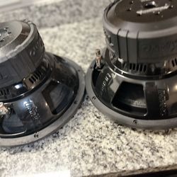 2 12” Subwoofers