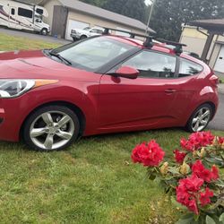 Hyundai Veloster, Red 