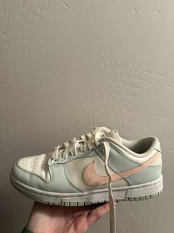 Nike Dunk Low Barely Green