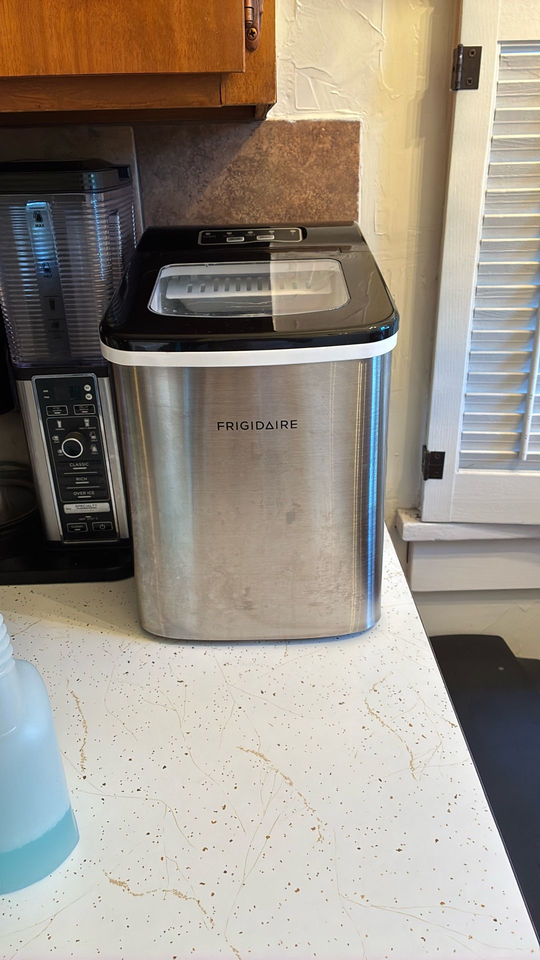 Frigidaire Counter Top Ice Maker