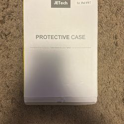 Never Used iPad (9/8/7) Protective Case