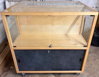 Large Modern 2-sided Display Cabinet - Pine with fully enclosed glass