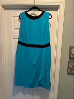 Dress by Jones New York.