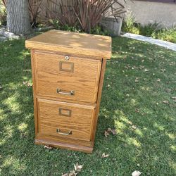 Filing cabinet/dresser