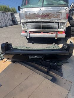 2016 Escalade rear bumper with lights no damage except a few tabs and paint an 8 out of 10 need gone can deliver 350