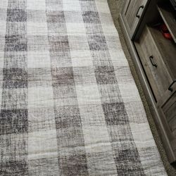 Cottage Check Angora 8' x 10' Beige Plaid Rug ( Bob's discount furniture)