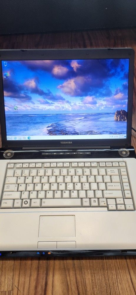 Toshiba Laptop Computer