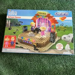 The Peanuts Movie “lite Brix” 2015