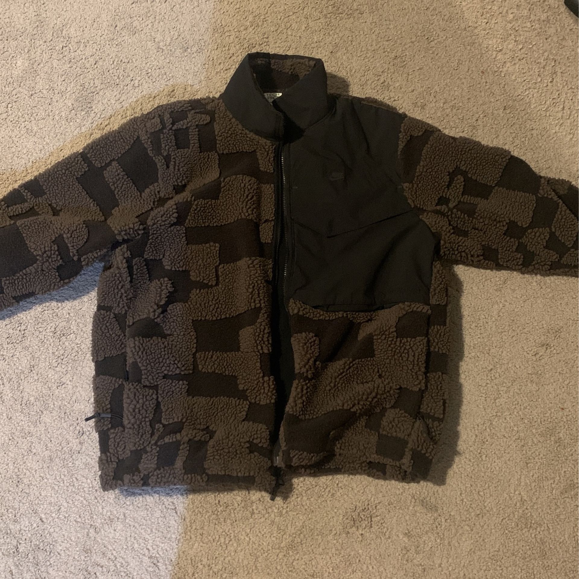Nike Therma Fit Fleece
