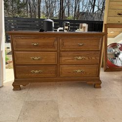 Drawer Dresser With Mirror