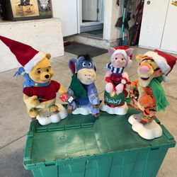 Winnie The Pooh Christmas Collection