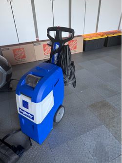 Rug Doctor with Attachments