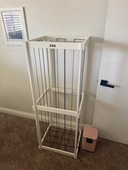 Stuffed animal holder