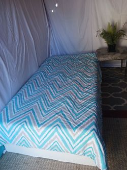 Twin bed
