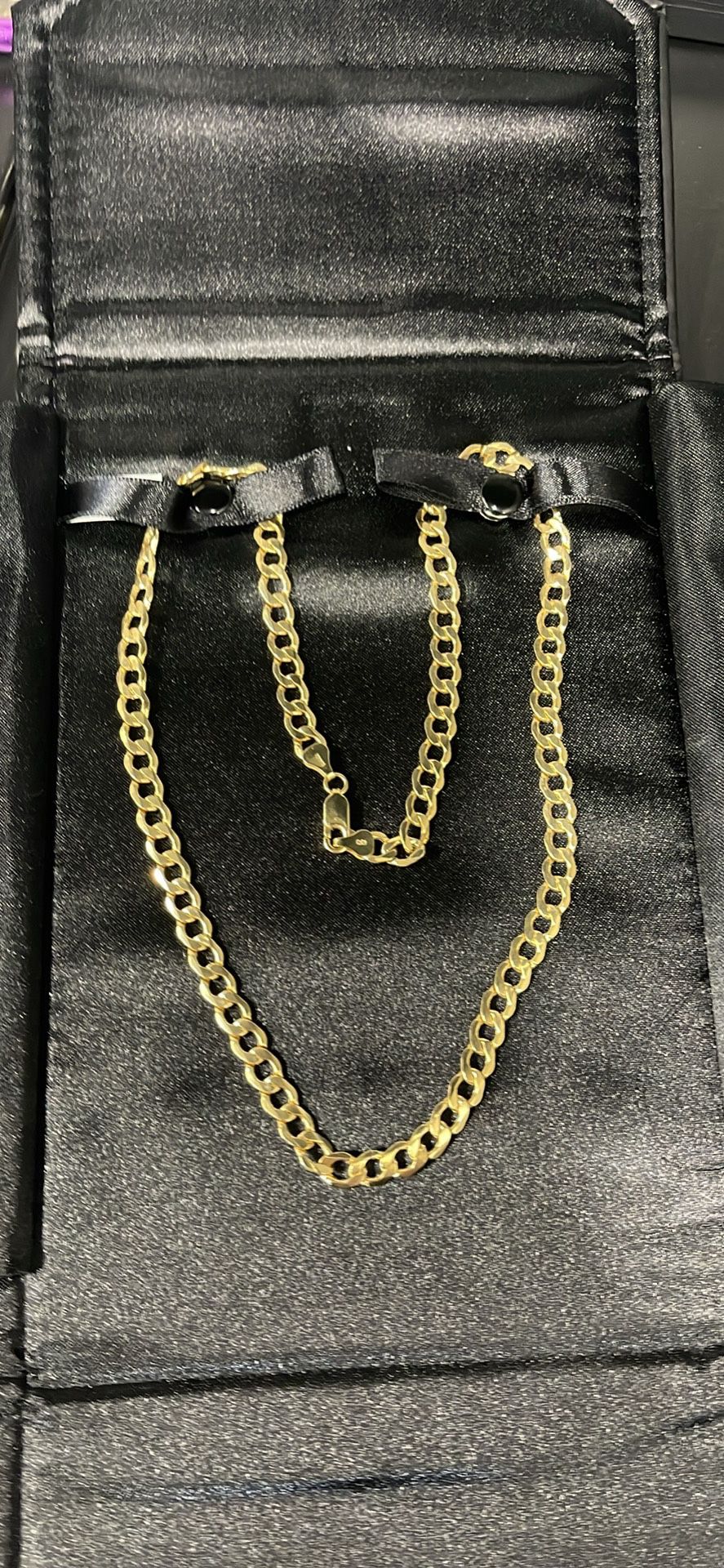 10k Gold Chain NEW