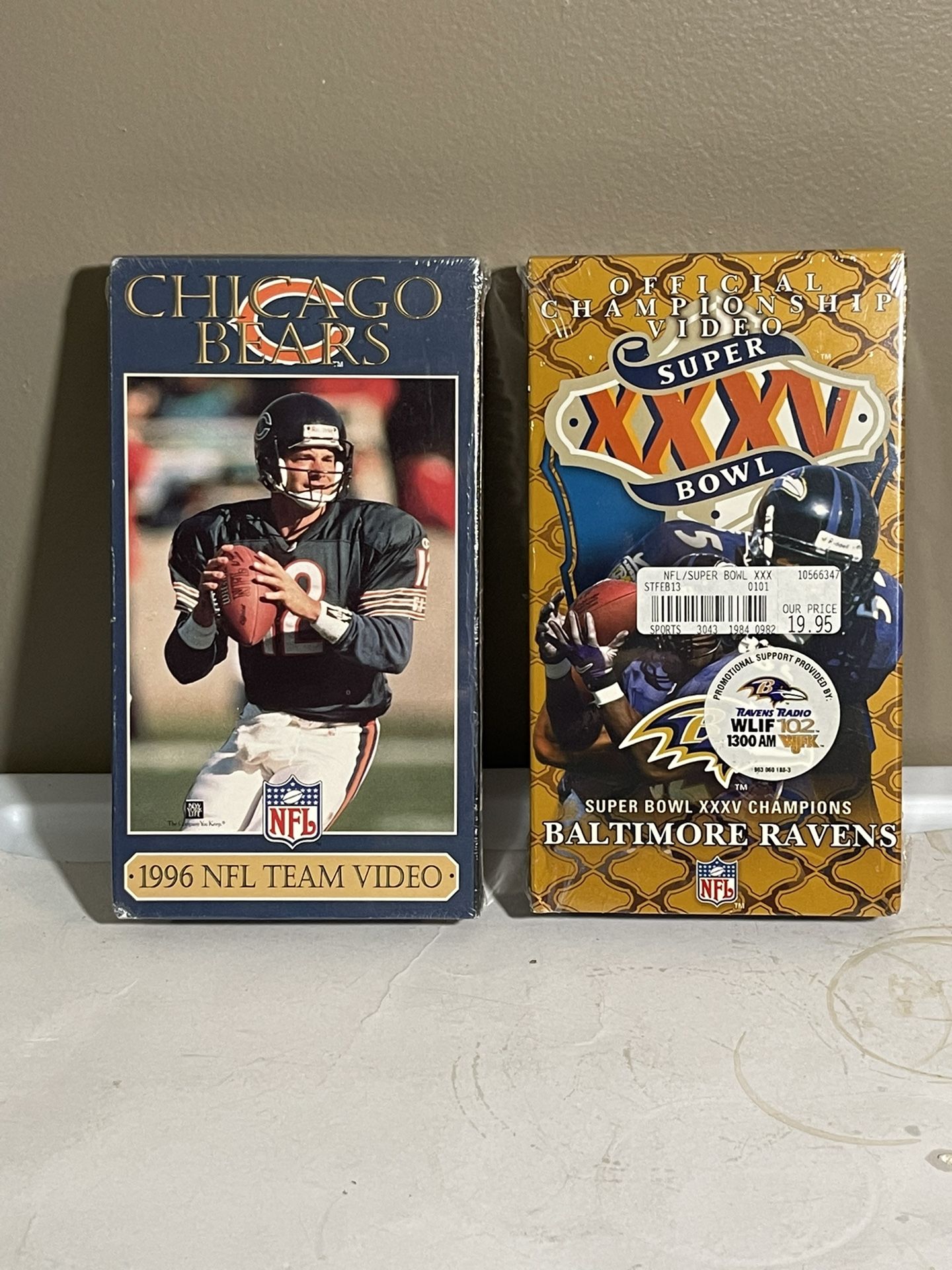 Chicago Bears 1997 NFL Team Video VHS & Super Bowl XXXV