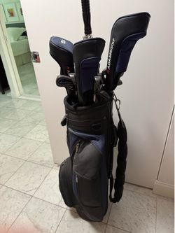 Men’s golfclubs complete with bag
