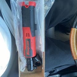 Snap On 3/8s Ratchet 