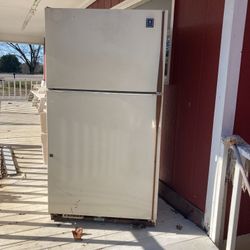 GE refrigerator